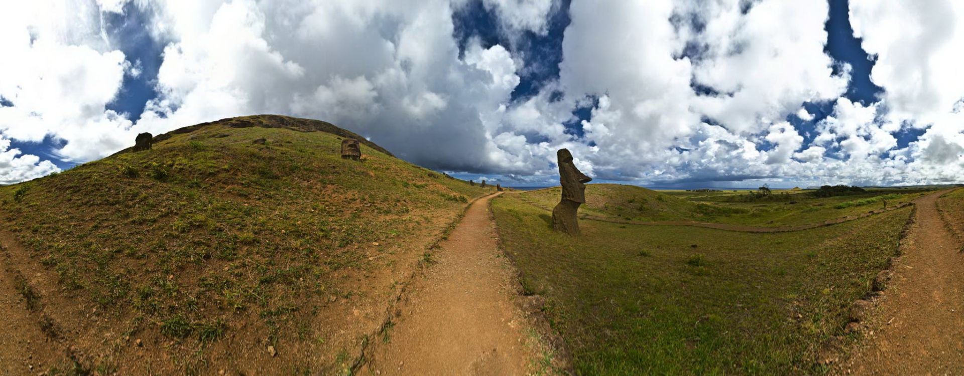 Rano Raraku Path