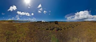 Ahu Tarakiu with a little Moai