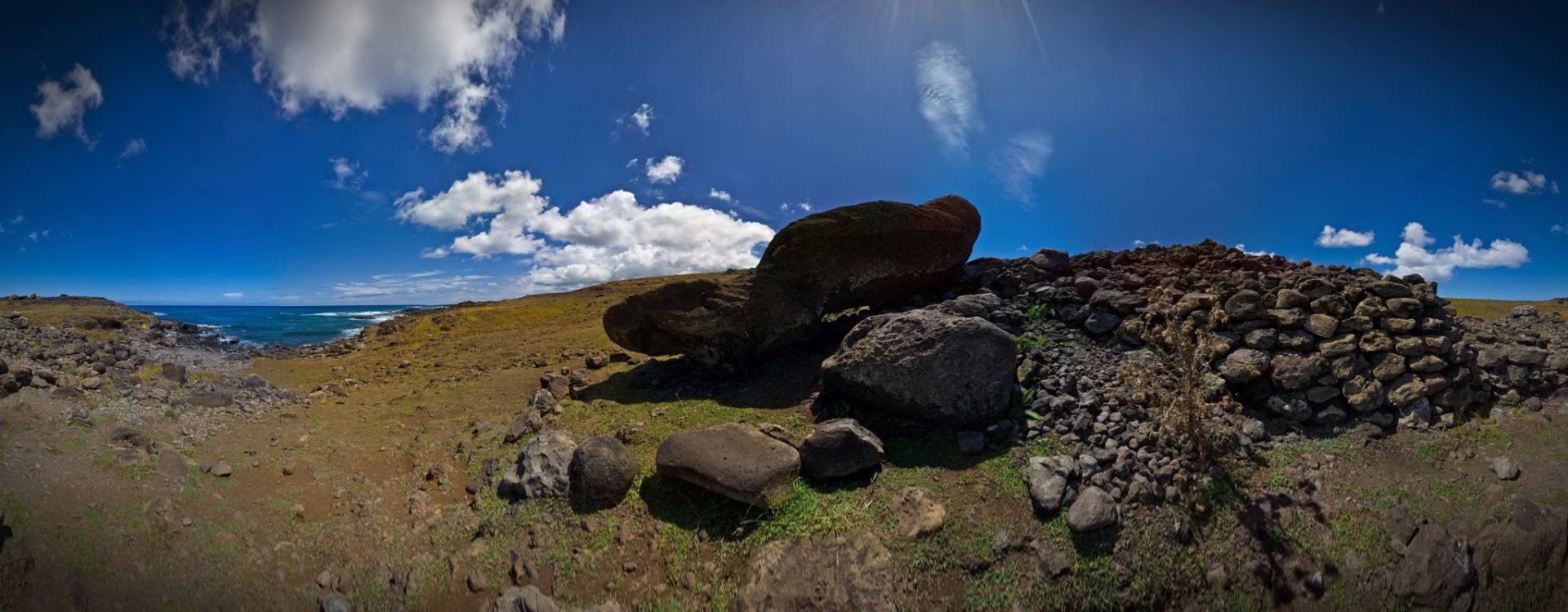 Akahanga Moai Alone Verso