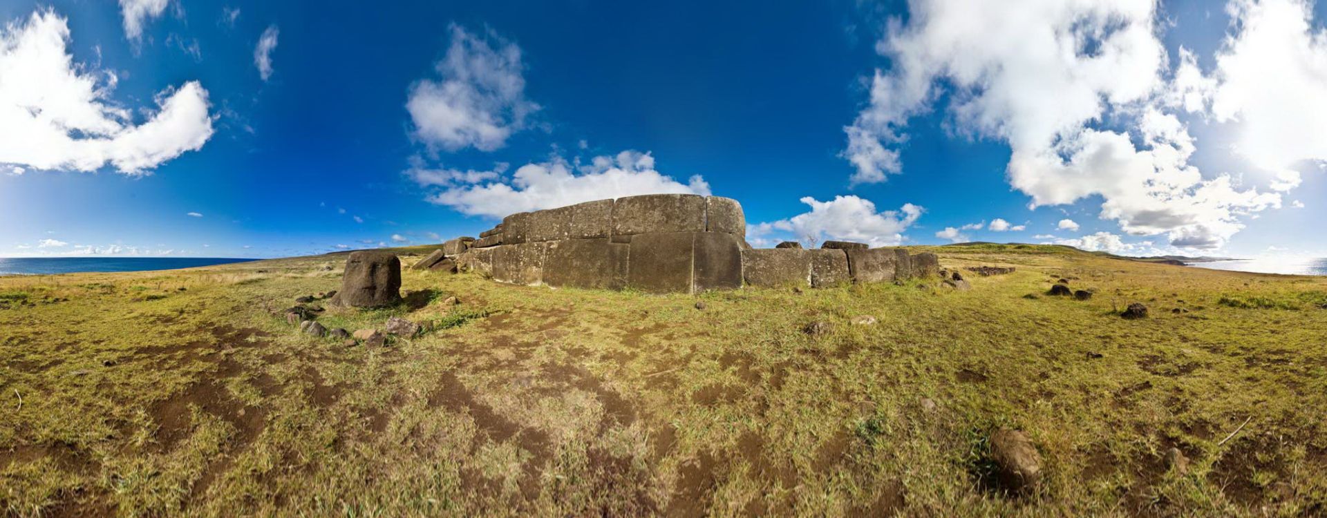 Ahu Vinapu Ceremonial Center