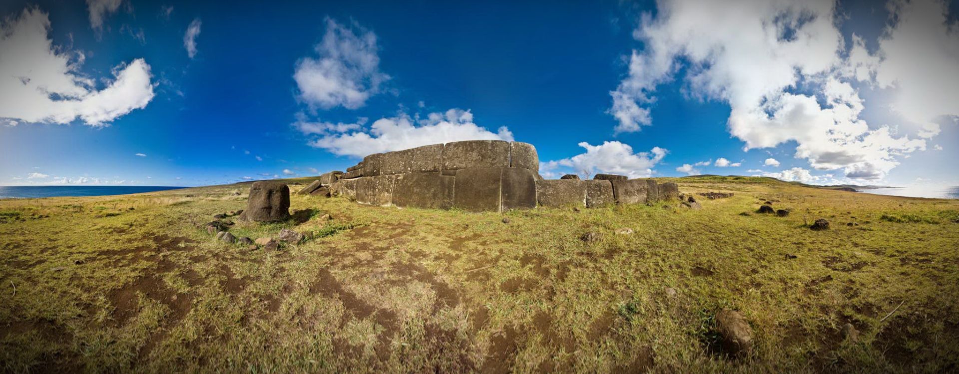 Ahu Vinapu Ceremonial Center