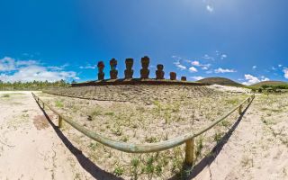 Anakena Moais (Front)