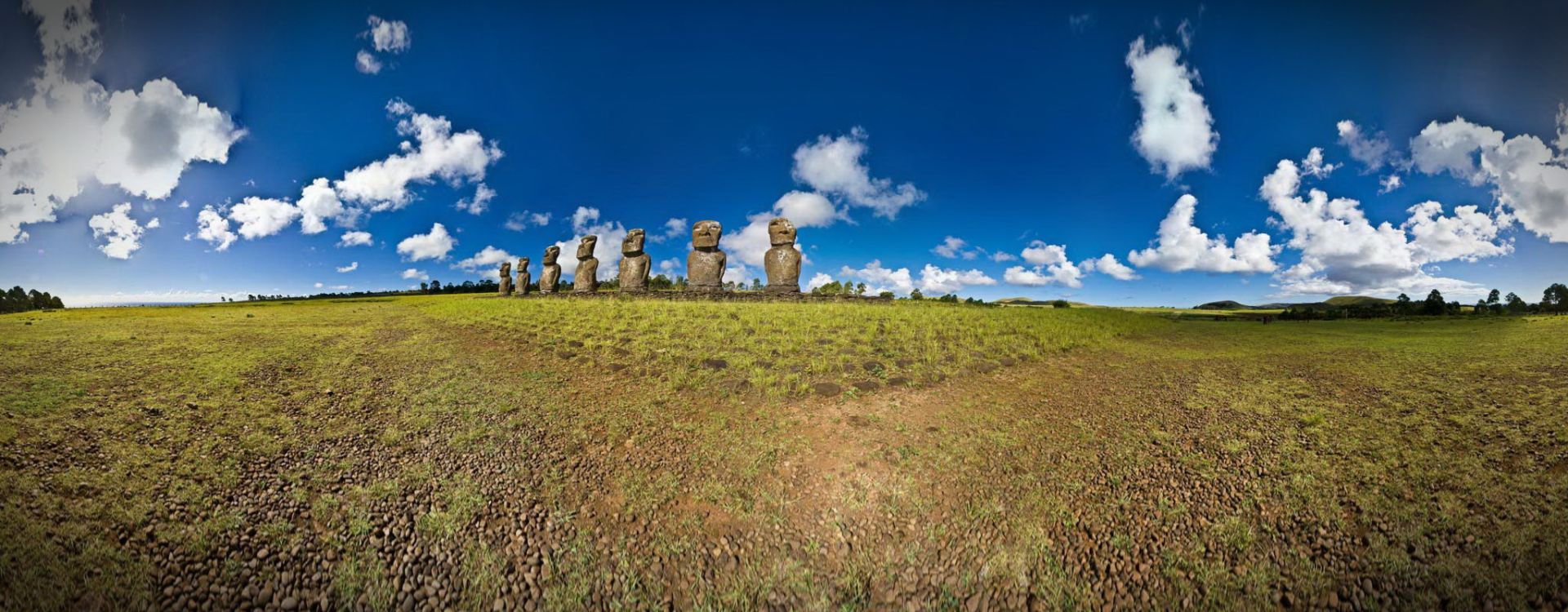 Ahu Akivi (Front Right)